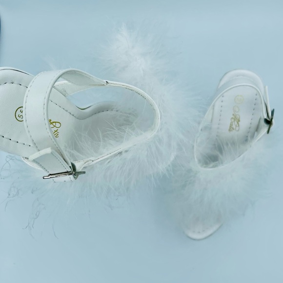 “Clueless” chunky furry platforms - Picture 3 of 11